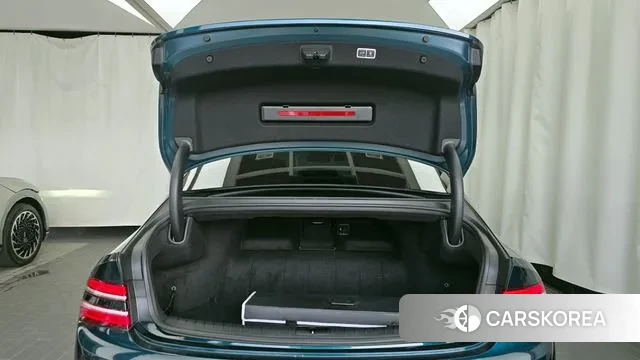 Genesis Electrified G80 (RG3) id 3016926 из Кореи 11