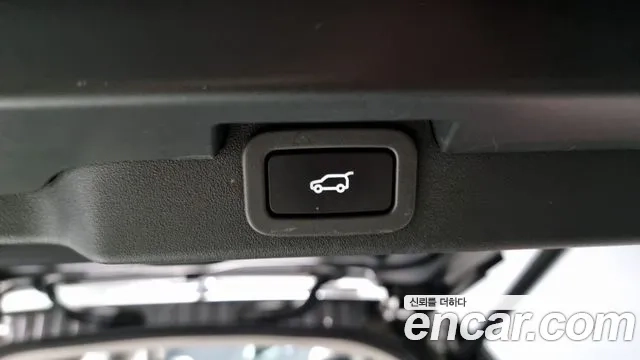 Land Rover Discovery 5 id 2881957 из Кореи 11