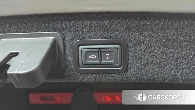 Audi New A6 id 3879974 из Кореи 11