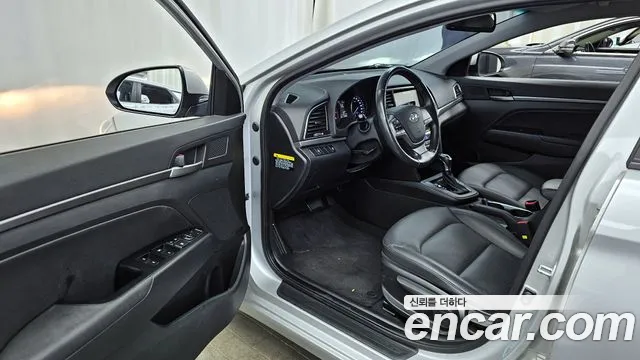 Hyundai Avante AD id 2538499 из Кореи 11