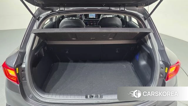 Kia Stonic id 3829213 из Кореи 11