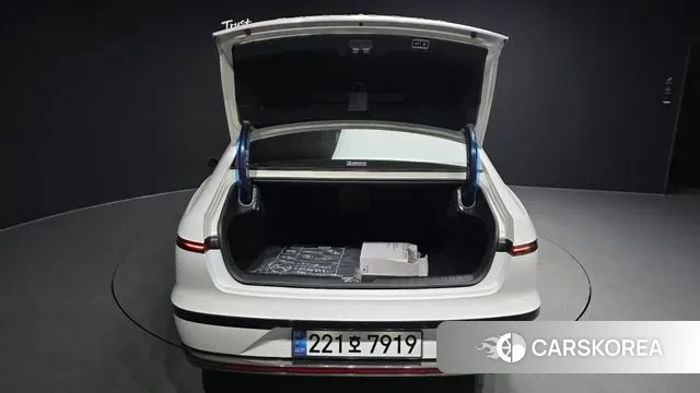 Hyundai Grandeur Hybrid (GN7) id 3664145 из Кореи 11