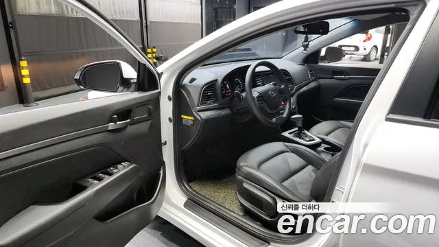 Hyundai Avante AD id 2765537 из Кореи 11