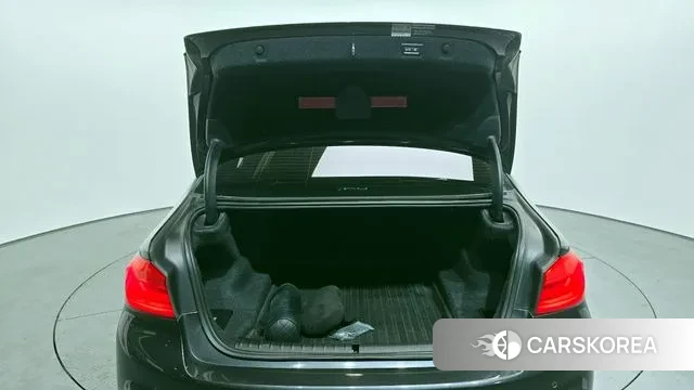 BMW 5 Series (G30) id 3748749 из Кореи 11