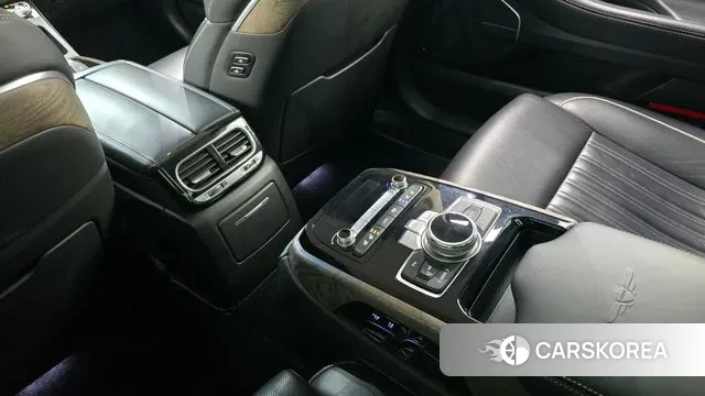 Genesis G90 id 3520256 из Кореи 11