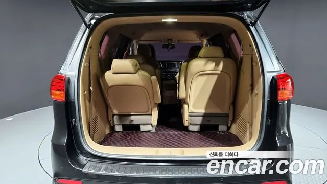 Kia The New Carnival id 2695735 из Кореи 11