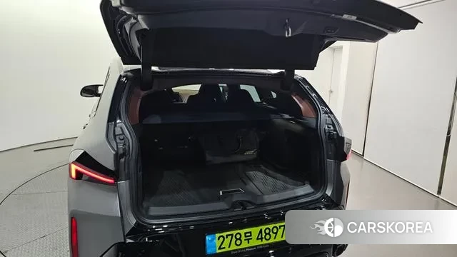 BMW XM (G09) id 3596018 из Кореи 11