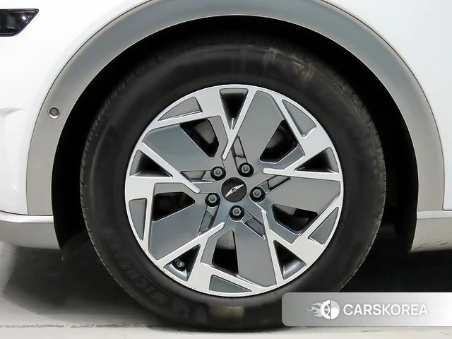 Genesis GV60 id 3954071 из Кореи 11