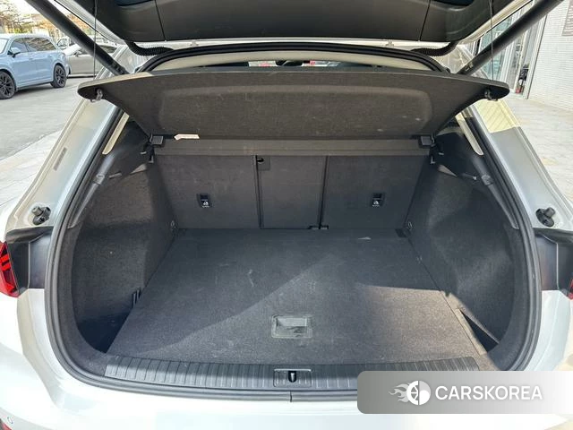 Audi Q3 id 4220671 из Китая 11