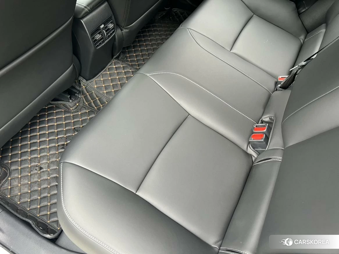 Toyota Corolla id 4485484 из Китая 11