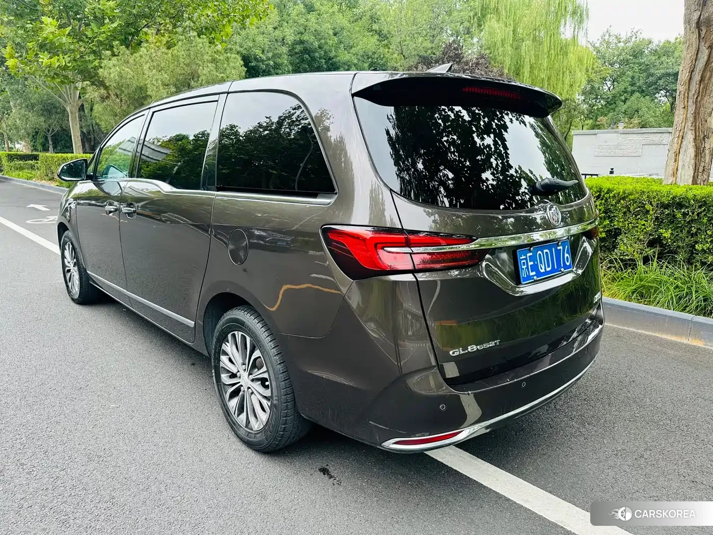 Buick GL8 id 4565403 из Китая 11