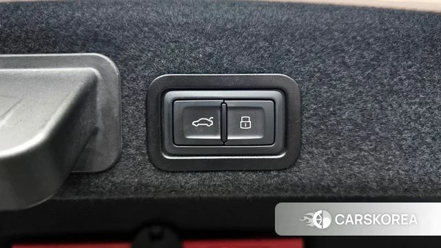 Audi New A6 id 3867411 из Кореи 11