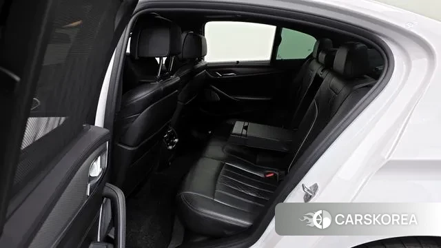 BMW 5 Series (G30) id 2991123 из Кореи 11