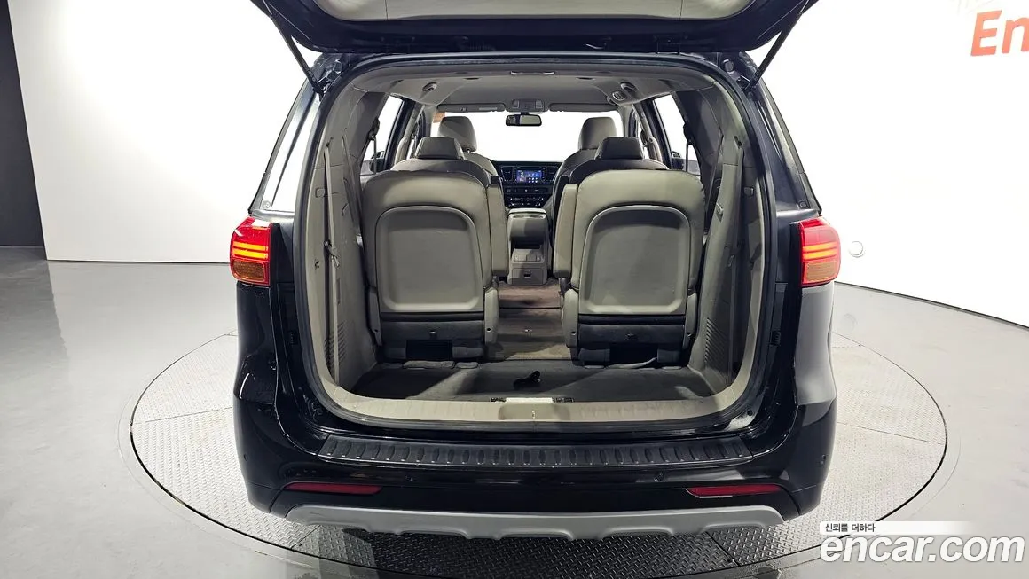 Kia All New Carnival id 1890972 из Кореи 11