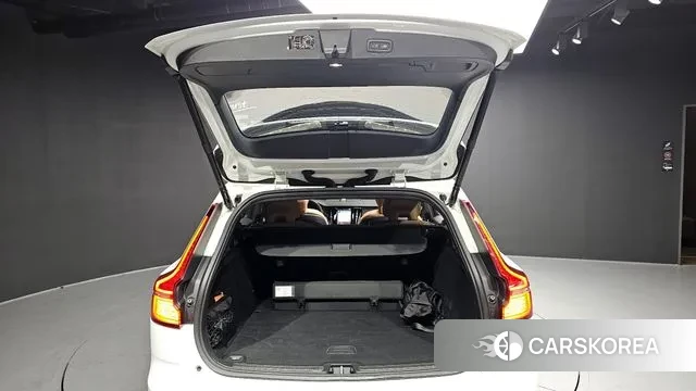 Volvo V60 Cross-Country 2nd Generation id 3741990 из Кореи 11