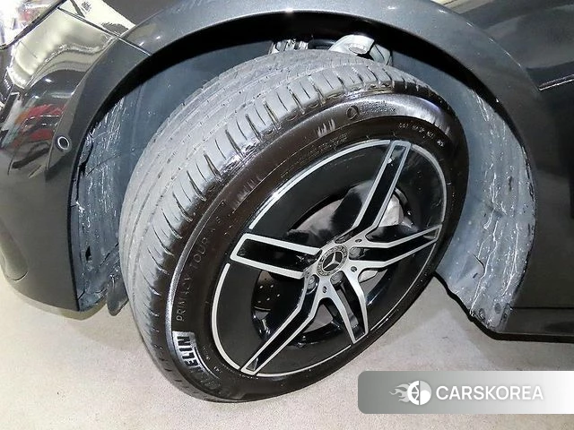 Mercedes-Benz E-Class W214 id 4635432 из Кореи 11