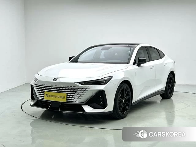Chang'an UNI-V id 4387651 из Китая 11