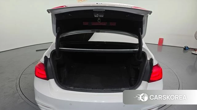 BMW 3 Series (F30) id 3829390 из Кореи 11