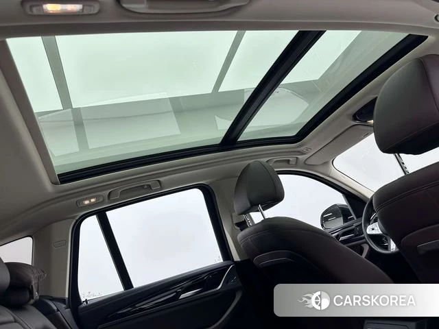 BMW X3 id 3857981 из Китая 11