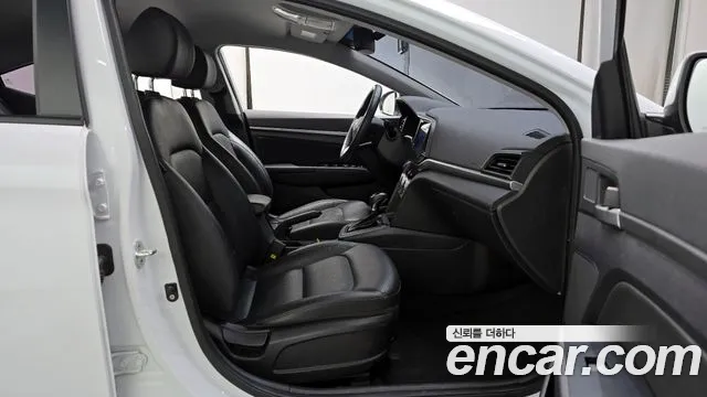 Hyundai The New Avante AD id 2517496 из Кореи 11