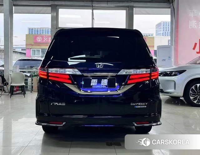 Honda Odyssey id 4209120 из Китая 11