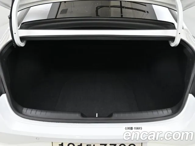 Hyundai Avante Hybrid (CN7) id 2950072 из Кореи 11