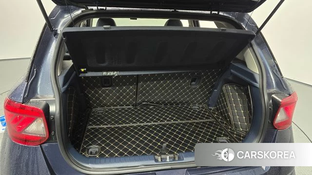 Hyundai Venue id 3806629 из Кореи 11