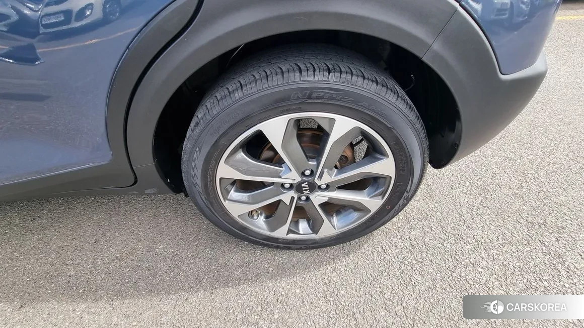 Kia Stonic id 1618576 из Кореи 11