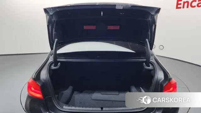 BMW 5 Series (G30) id 3428743 из Кореи 11