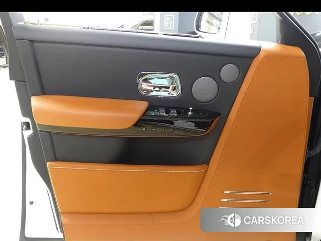 Rolls-Royce Phantom id 3707804 из Кореи 11