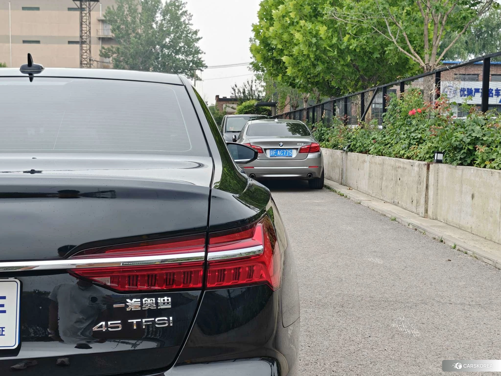 Audi A6L id 4461423 из Китая 11