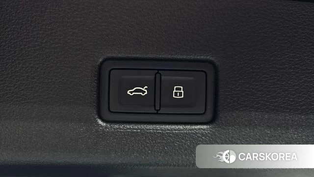 Audi A7 (4K) id 3813594 из Кореи 11