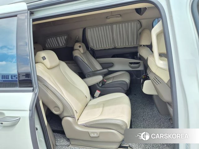 Kia Carnival 4th generation id 4676784 из Кореи 11