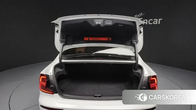 Volvo S60 3rd generation id 3301910 из Кореи 11