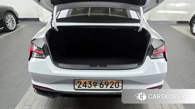 Hyundai Avante (CN7) id 3411831 из Кореи 11