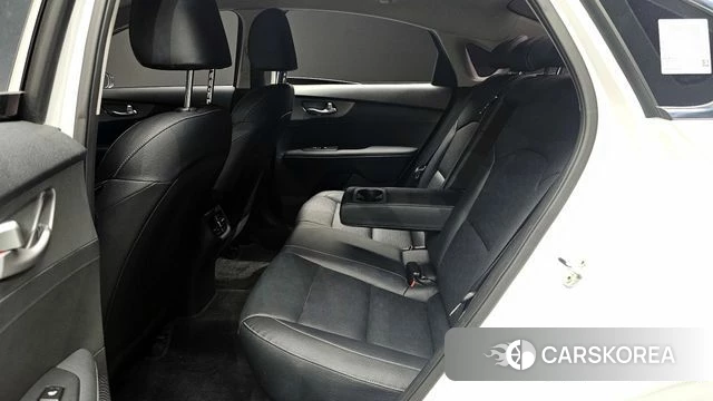 Kia Come New K3 id 3867043 из Кореи 11