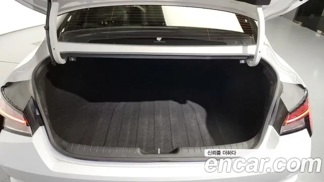 Hyundai Avante Hybrid (CN7) id 2926476 из Кореи 11