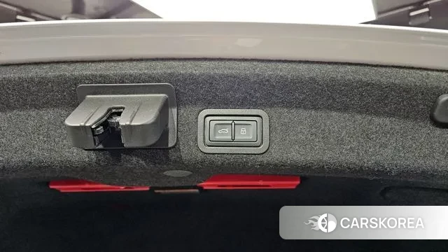 Audi A6 (C8) id 3432478 из Кореи 11