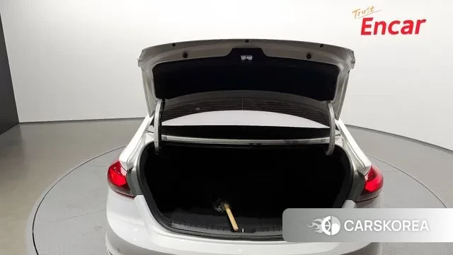 Hyundai Avante AD id 3429380 из Кореи 11