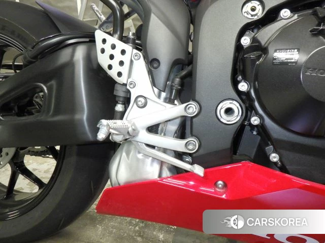 Проданный Honda CBR600RR id 4016313 из Японии, фото 11