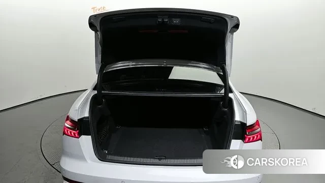 Audi A6 (C8) id 2984084 из Кореи 11