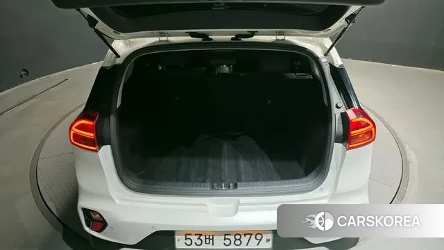 Kia The New Niro id 3284099 из Кореи 11