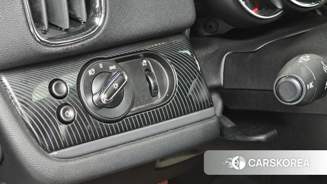 Mini Cooper S Countryman id 4417109 из Кореи 11
