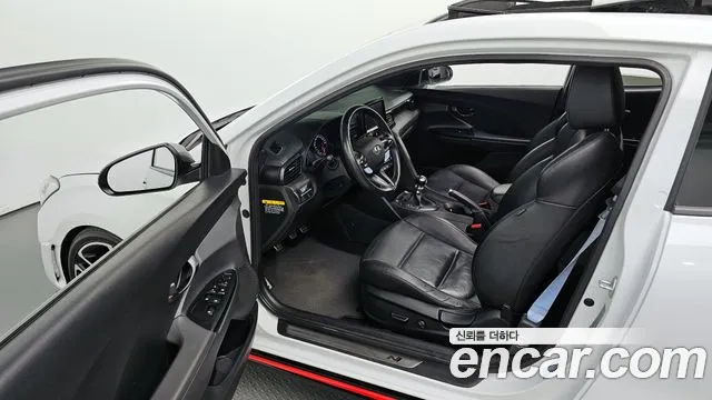 Hyundai Veloster (JS) id 2675496 из Кореи 11