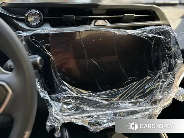 Lexus RZ450e id 3695618 из Кореи 11