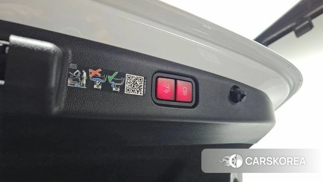 Mercedes-Benz E-Class W214 id 3914446 из Кореи 11