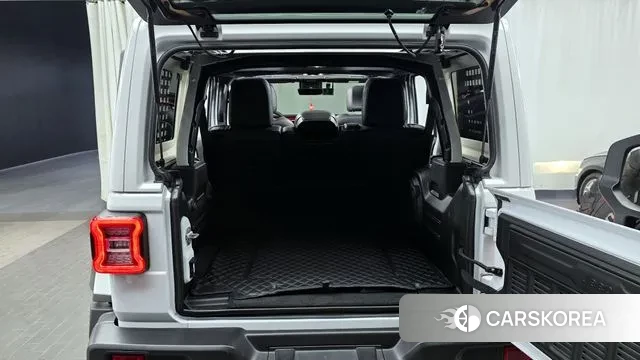 Jeep Wrangler (JL) id 3452597 из Кореи 11