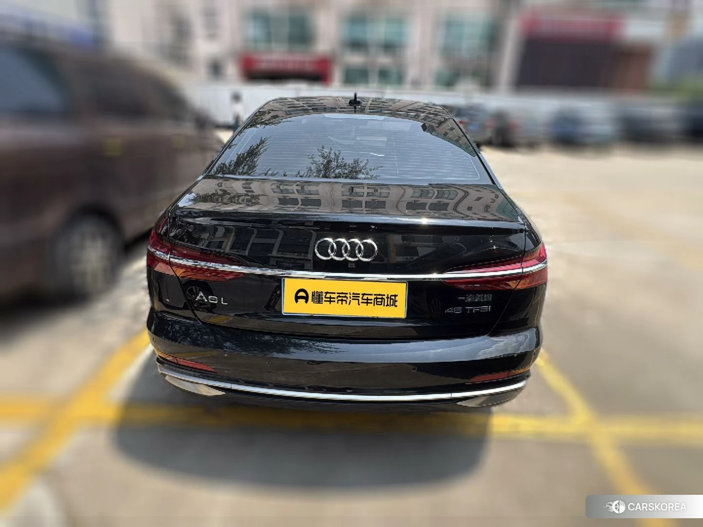 Audi A6L id 4420135 из Китая 11