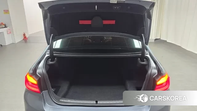 BMW 5 Series (G30) id 2995742 из Кореи 11