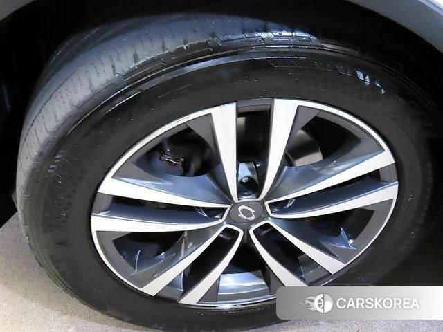 Renault Korea (Samsung) The New QM6 id 4842637 из Кореи 11